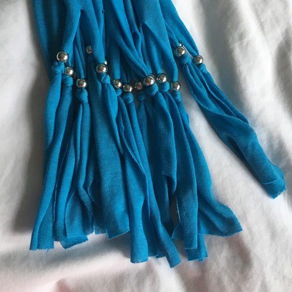 New designer scarf - Picture 3 of 4