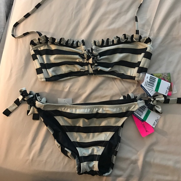 Betsey Johnson Other - Betsey Johnson bikini size large NWT