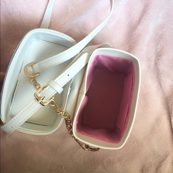 Last 1. Strawberry Milk Crossbody Bag - Picture 2 of 4