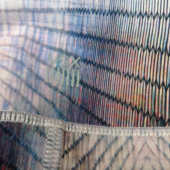 Victoria's Secret Sport spandex shorts. Size S. - Picture 4 of 4