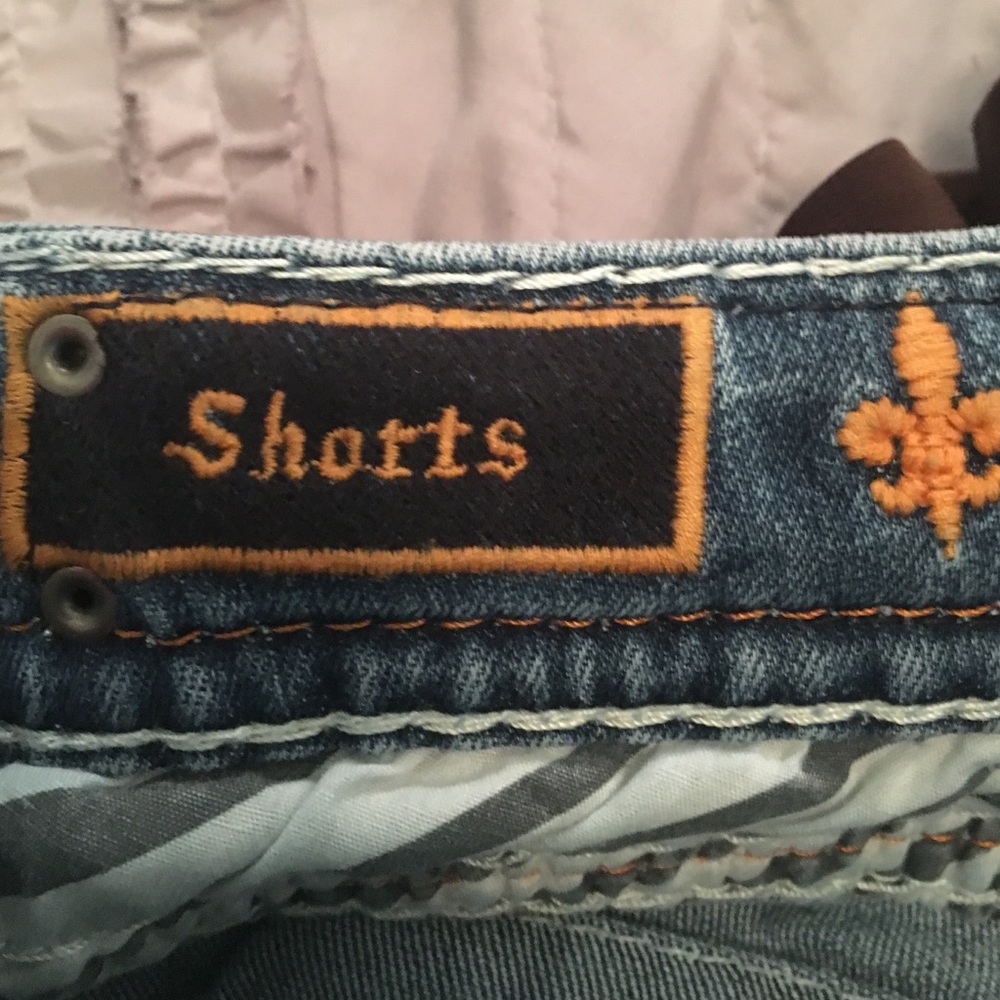 Rock revival shorts - Picture 4 of 4