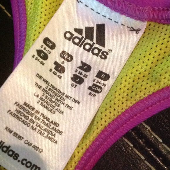 Small Sports Bra - Picture 2 of 4