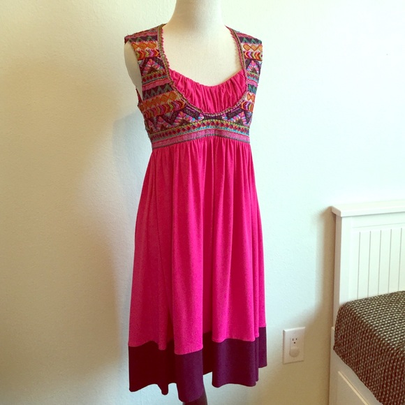 GORGEOUS Ranna Gill beaded pink dress, size S
