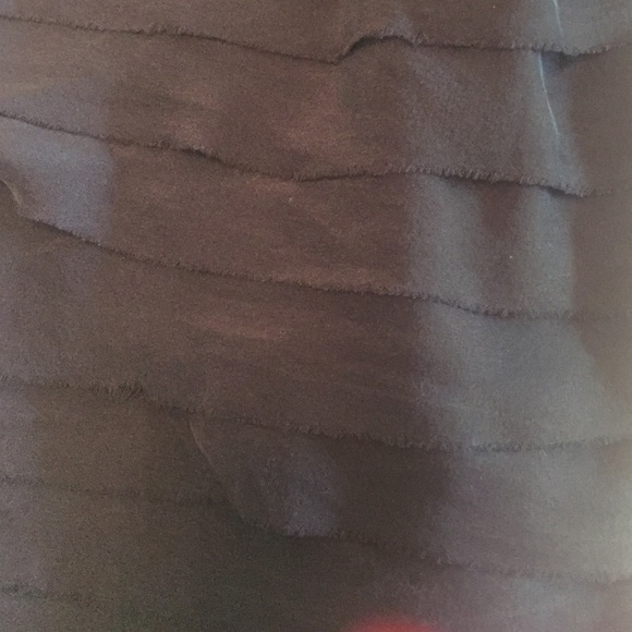 Ann Taylor ruffle top - Picture 3 of 3