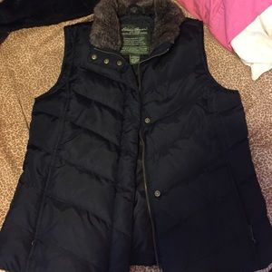 Eddie Bauer vest size small