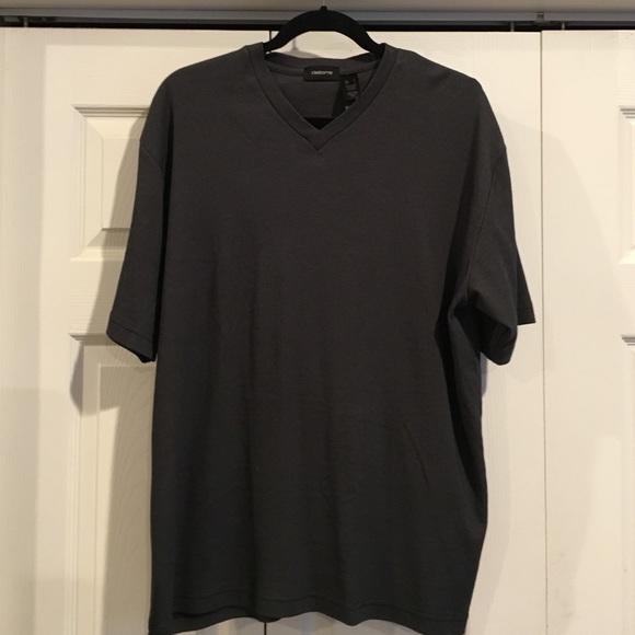 Claiborne t-shirt