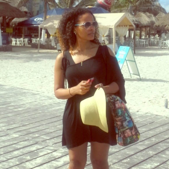*DONATED*Off the shoulder Romper