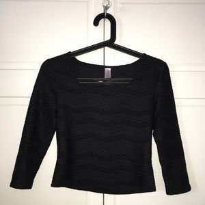 Black cropped top