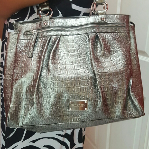 Silver nine west purse