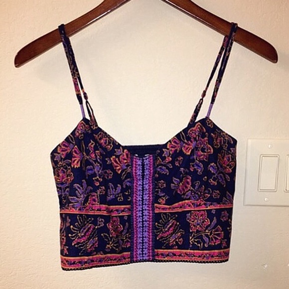 AMERICAN EAGLE