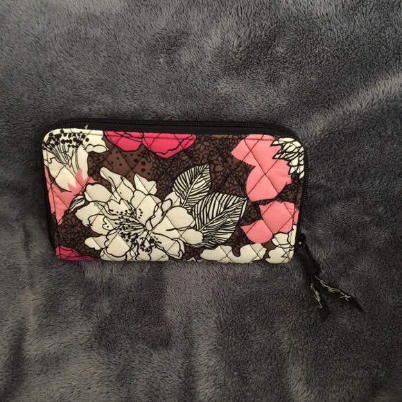 Vera Bradley wallet
