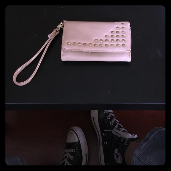 ❤️STEVE MADDEN nude patent clutch wallet❤️
