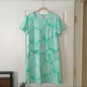 Persifor dress - Large - no wrinkle - never worn!