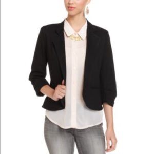 SALE‼️Perfect Fall Black Blazer