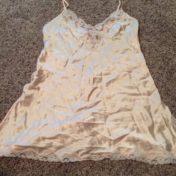 Victoria's Secret slip