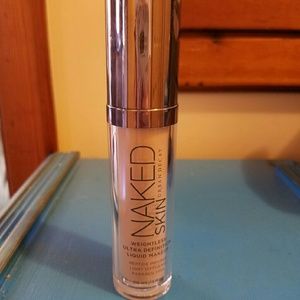 TRADED ...NAKED SKIN  URBAN DECAY. Shade 1