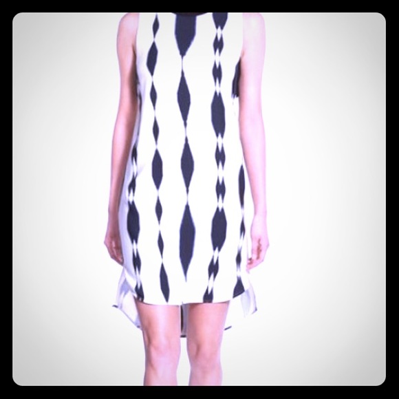 NWT Trouve ivory ink blot dress