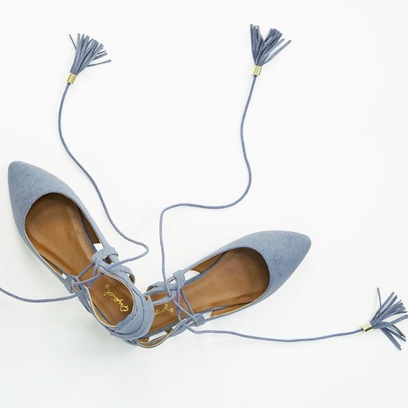 1 LEFT!!! 🎉HP🎉 NWT. Blue denim lace-up flats - Picture 2 of 4