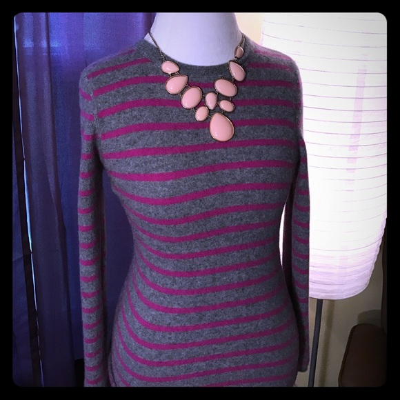 Cashmere!! Soooo soft long sleeve sweater!