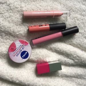Lipsticks and Liner