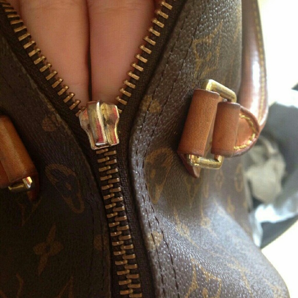 Authentic Louis Vuitton speedy 25 - Picture 2 of 4