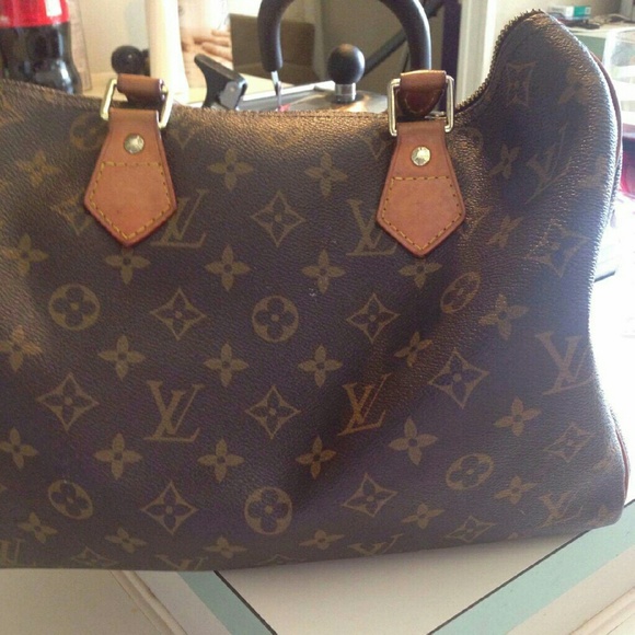 Authentic Louis Vuitton speedy 25 - Picture 4 of 4
