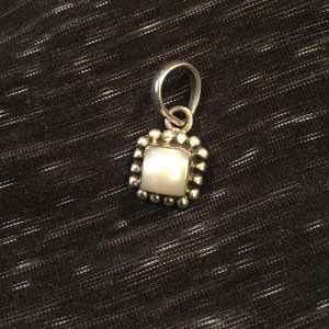 Cute petite pearl pendant