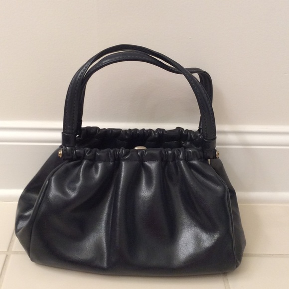 Vintage navy leather purse