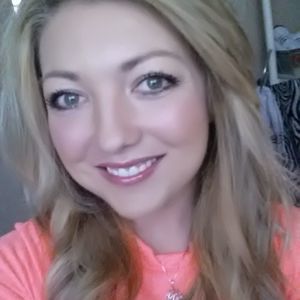 Meet your Posher, Shawnelle