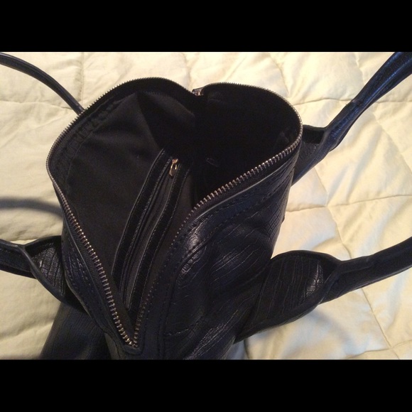 Ladylike black croc- look embossed PVC bag - Picture 2 of 3