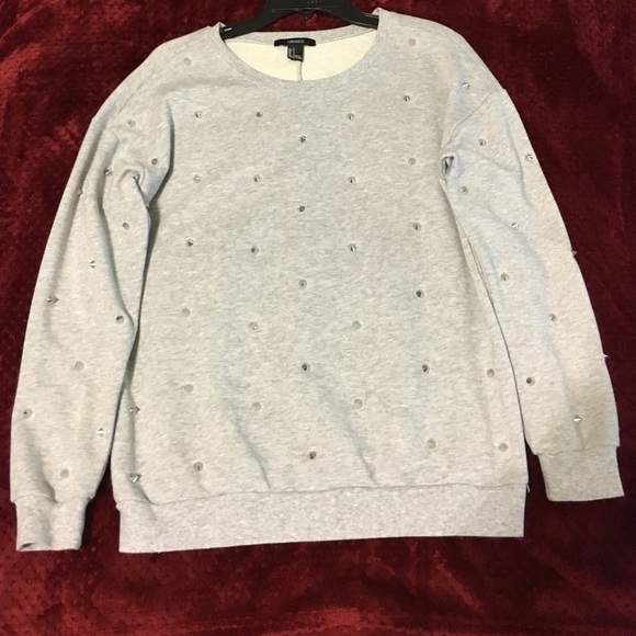 Grey sweater