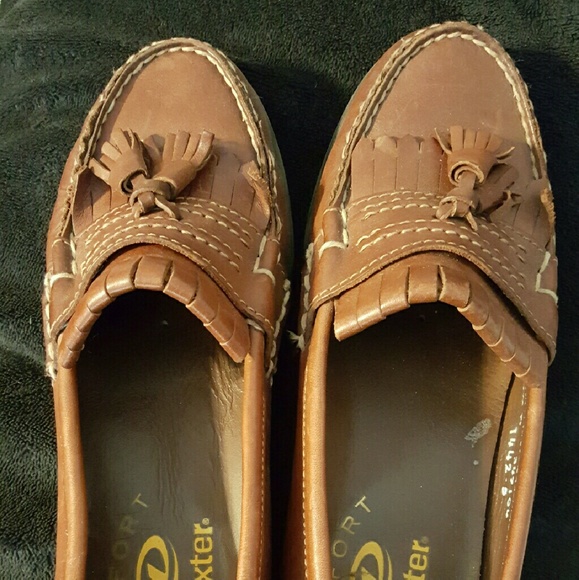 7 1/2 medium brown Dexter women's shoes
