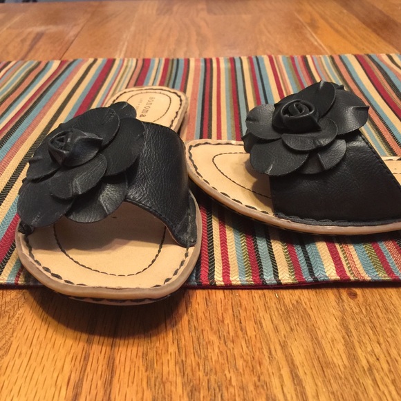 Sonoma Black Sandals