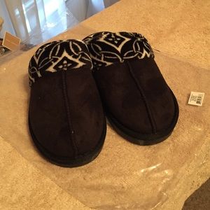 NWOT Vera Bradley Slippers
