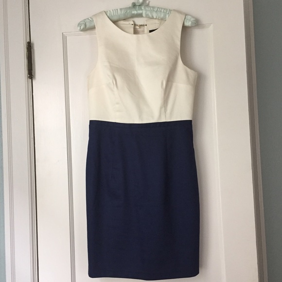 Navy and cream color block H&M dress, size 6 (XS)