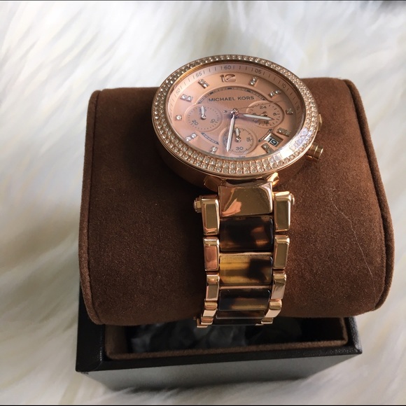 New! MICHAEL KORS. Watch - Picture 2 of 5
