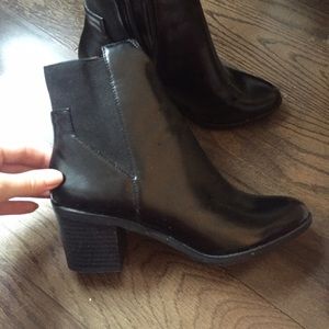 NWT Zara black booties size 36 (6)