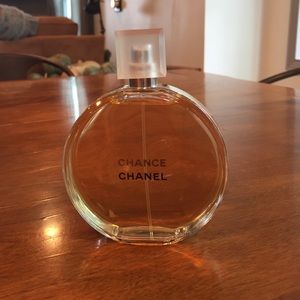 Chanel Chance eau de toilette perfume