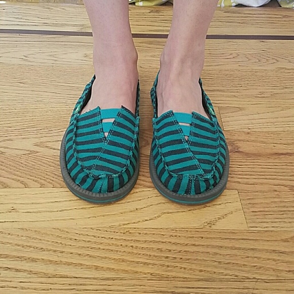 Sanuks