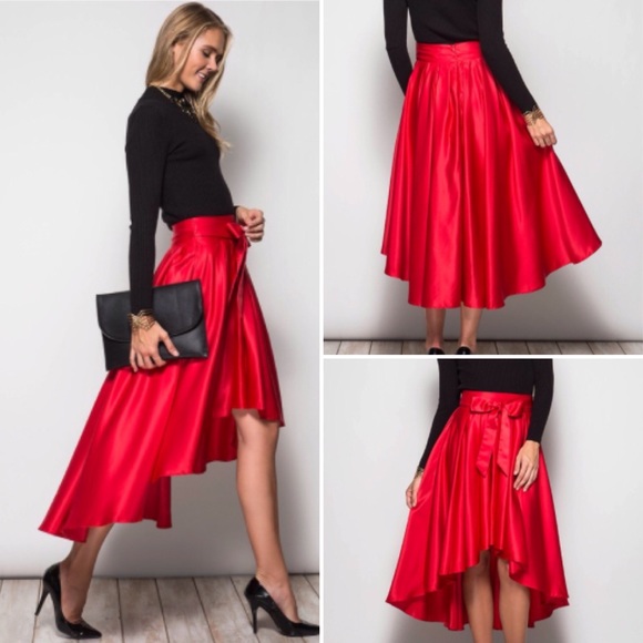 ❣️LAST!!❣️Beautiful red full high low swing skirt - Picture 2 of 3