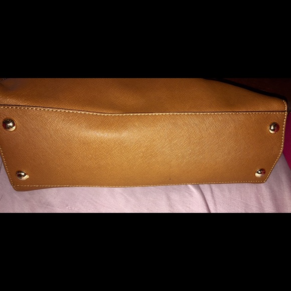 DONATED - Picture 4 of 4