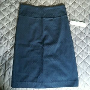 Navy stretch pencil skirt