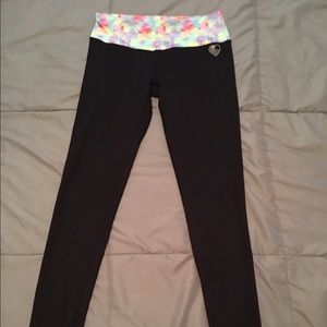 Tone It Up pixel leggings