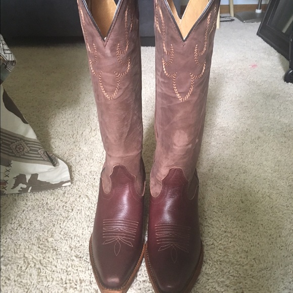 SALE!!! Liam skin reddish brown boots