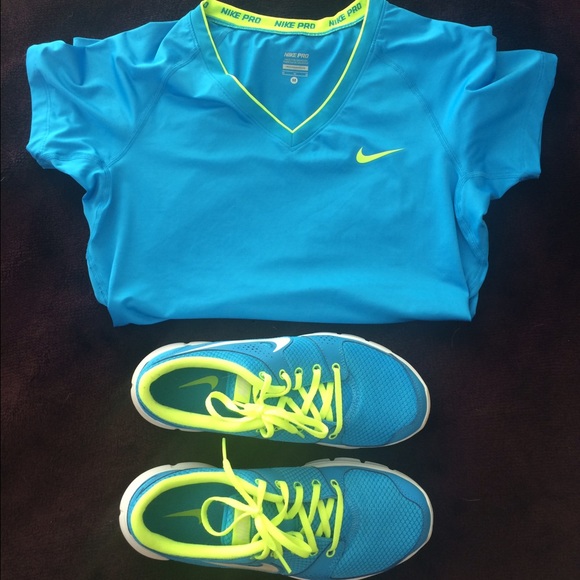 Nike Shirt Shoe Combo