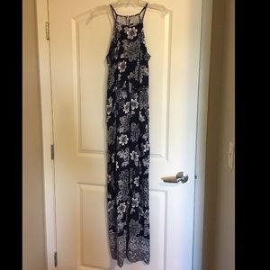 Navy/white floral Maxi