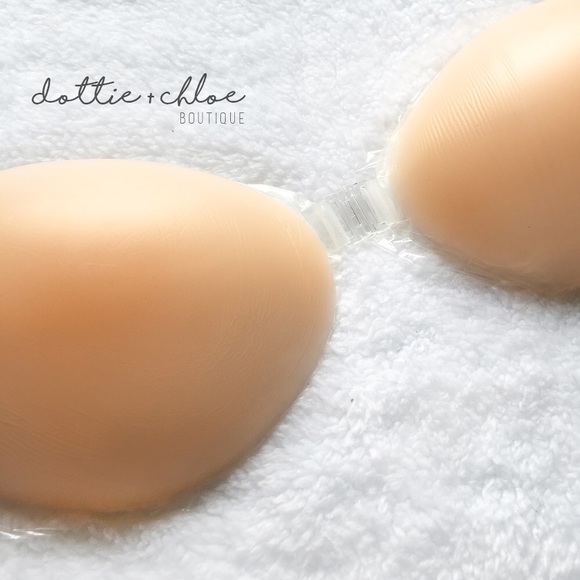 Silicone Adhesive Bra #916 - Picture 2 of 3