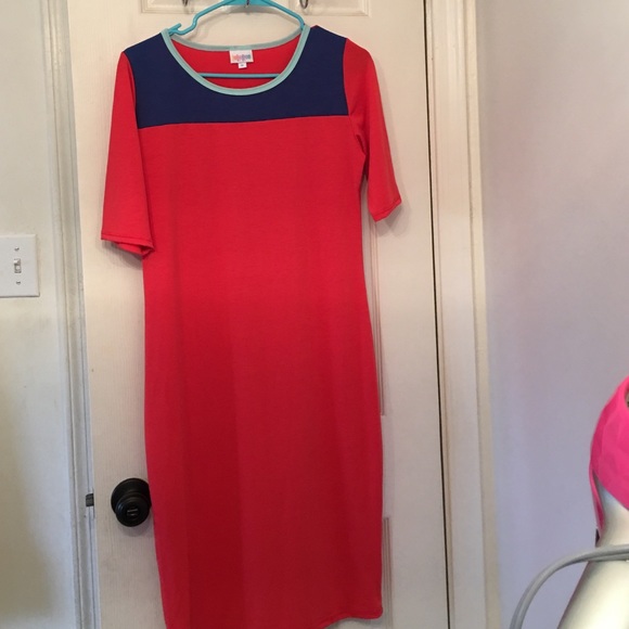 Lularoe Julia M-NWOT