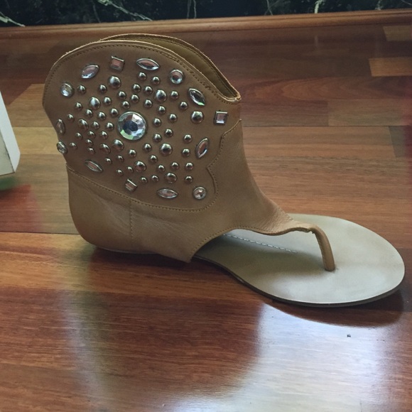 Dolce Vita studded tan sandals