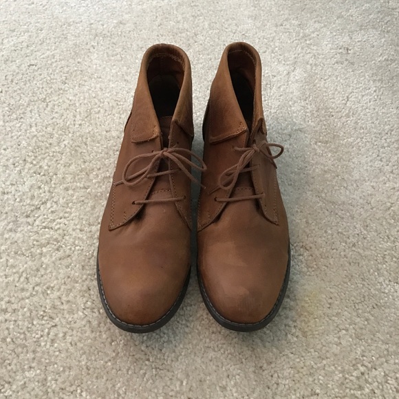 Steve Madden brown leather short  boots